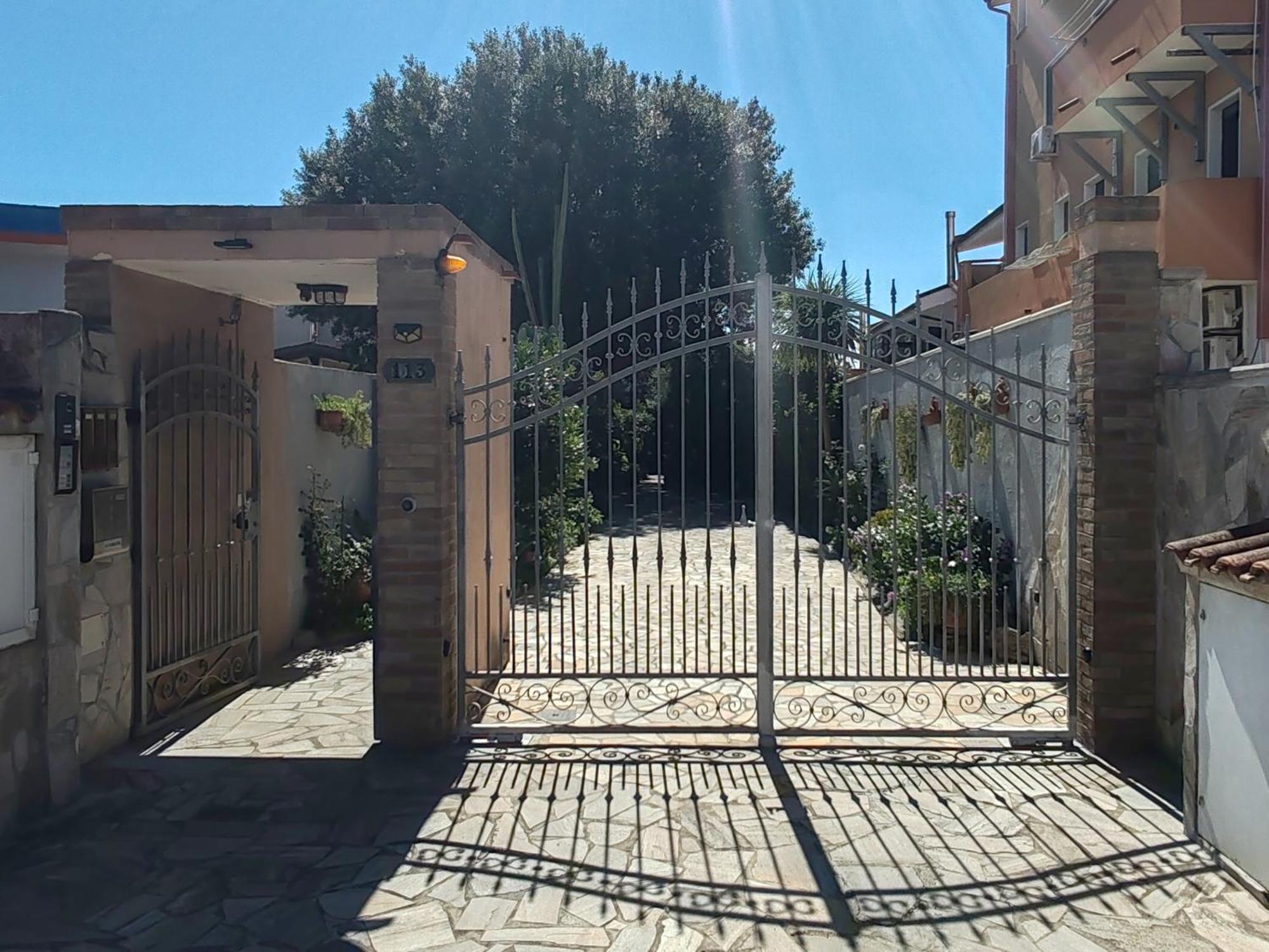 Appartamento Cla House Assemini Esterno foto